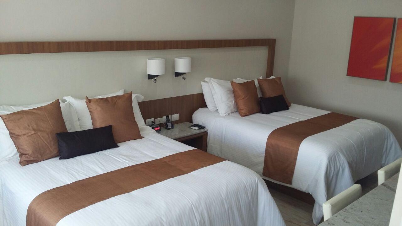 Hotel Soleil Business Class León de los Aldamas Extérieur photo